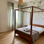 I Santi Apartments